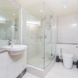 bathroom in Belsize Apartments, Maida Vale, London NW6
