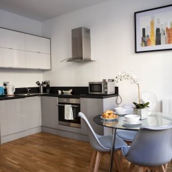 kitchen and dining area in Kings Apartments, Covent Garden, London