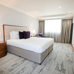 bedroom with king size beds, Maide Vale Apartments, Maida Vale, London NW6