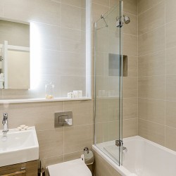 bathroom, The Deluxe Apartments, Kensington, London SW7