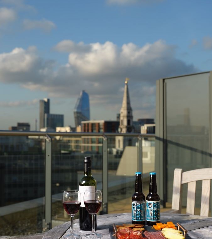 short let serviced apartments, london bridge, london