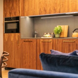 kitchen in one bedroom apartment, Southwark Apartments, London Bridge, London SE1