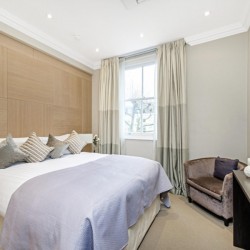 king size bed, kensington, london