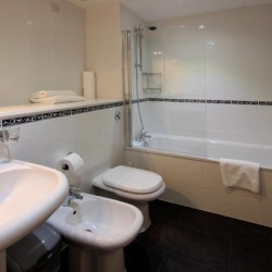 bathroom, Beaufort Apartments, Mayfair, London