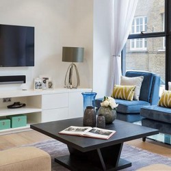 living room with flat screen TV, 3 Bedroom Apartment, Marylebone, London