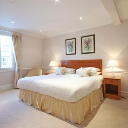 double bedroom, Beaufort Apartments, Mayfair, London
