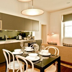 kitchen and dining area in Cannon College Hill Apartments, City, London