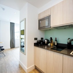 fully equipped kitchen, dining table, Greenwich Apart Hotel, Greenwich, London