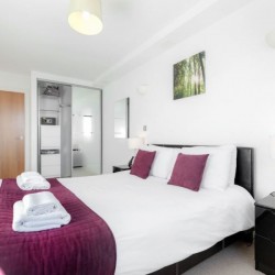 short let serviced apartments in wimbledon, london