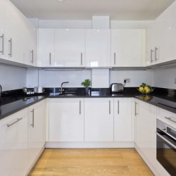 fully equipped kitchen for self-catering, Court Apartments, Holborn, London EC4