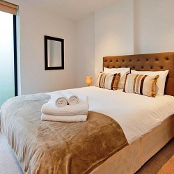 double bedroom, Bridge Apartments, London Bridge, London SE1