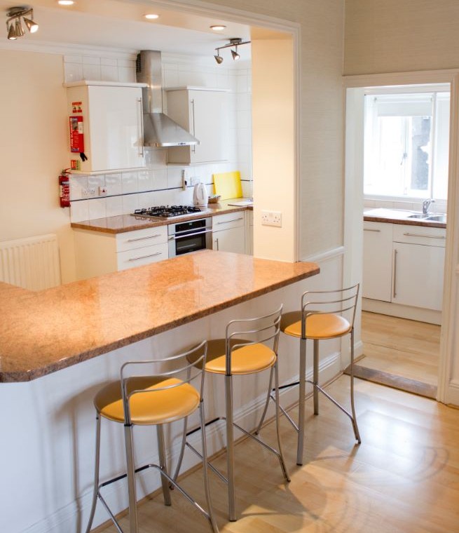 short let serviced apartments, earls court, kensington, london sw5