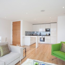 short let serviced apartments, london ec2
