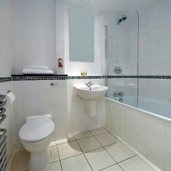 bathroom in living area in Queen Street Apartments, City, London