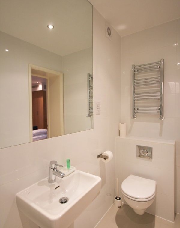 shower room, Paddington Short Lets, Paddington, London W2