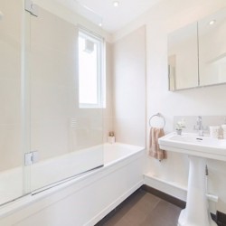 bathroom, Chester Apartments, Victoria, London
