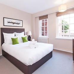 double bed, side table and drawers, Pimlico Corporate Apartments, Pimlico, London SW1