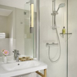 modern bathroom, living area, Barbican Apart Hotel, Farringdon, London EC1