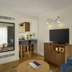 living area, Barbican Apart Hotel, Farringdon, London EC1