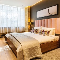 king size bed, Southwark Apartments, London Bridge, London SE1