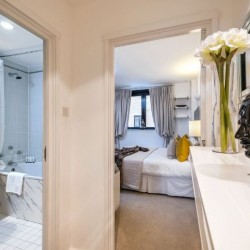bathroom and bedroom, West Serviced Apartments, Kensington