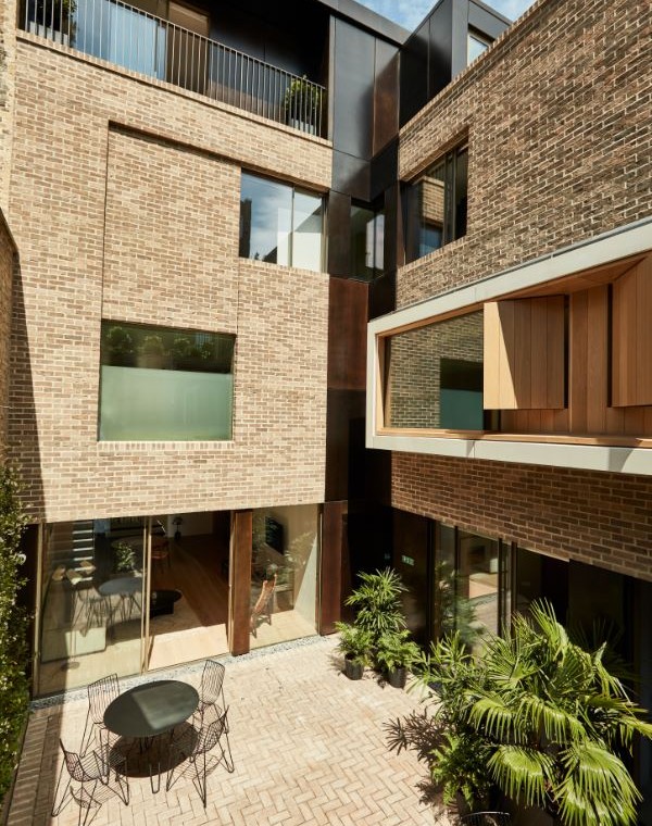courtyard, Weymouth Apartment, Marylebone, London