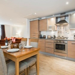 short let serviced apartments, newcastle ne1, uk