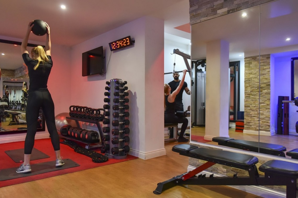 in-house gym, Queen's Apart Hotel, Kensington, London SW7