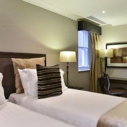 apartment with twin beds and work desk, Queen's Apart Hotel, Kensington, London SW7