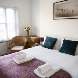 bedroom with king size bed, Kings Apartments, Covent Garden, London WC2