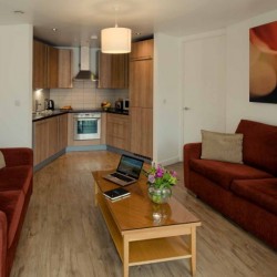 short let serviced apartments, liverpool, uk