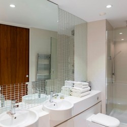 shower room, Martins Apartments, Covent Garden, London WC2