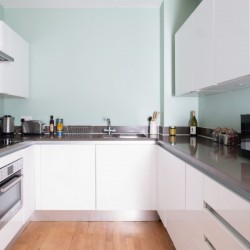 kitchen for self-catering, Victoria Apartments, Victoria, London SW1