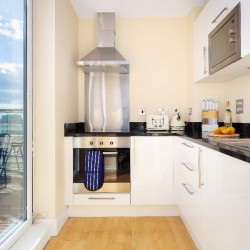 kitchen, Lantern Apartments, Canary Wharf, London E14