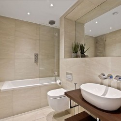 bathroom, Victoria Deluxe Apartments, Victoria, London SW1
