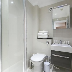 bathroom, studio apartment, Paddington Apartments, Paddington, London W2