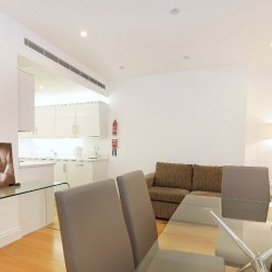 dining table, sofa and kitchen, Evelyn Apartments, Fitzrovia, London W1