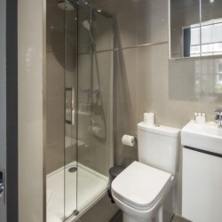 shower room, Cheniston Apartments, Kensington, London W8