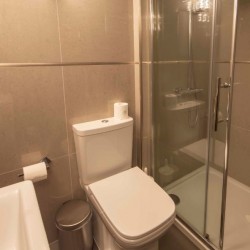 shower room, Cheniston Apartments, Kensington, London W8