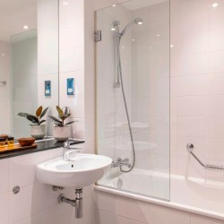 bathroom, Liverpool Executive Apartments, Liverpool, L1
