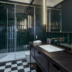 bathroom, Lexham Apartments, Kensington, London W8