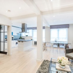 living living area, kitchen and dining table, Hyde Park Apartments 2, Kensington, London SW7