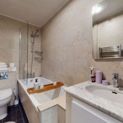 bathroom with wc, towels, sink and mirror, Clarges Apartments, Mayfair, London W1