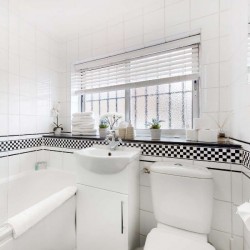 bathroom with tub, sink and toilet, Bond Street Apartments, Mayfair, London W1