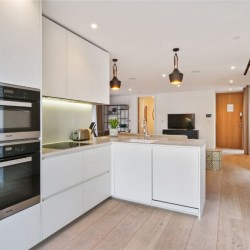 fully equipped kitchen with modern appliances, The Residences, Southwark, London SE1