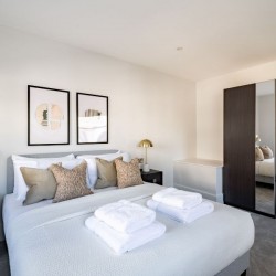 double bedroom with wardrobe, Kensington Apartments, Kensington, London SW7