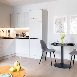 kitchen with dining area, Kensington Apartments, Kensington, London SW7