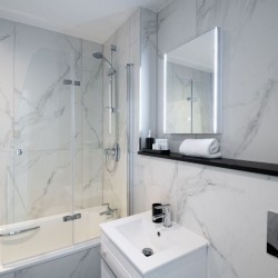 bathroom, Kensington Apartments, Kensington, London SW7