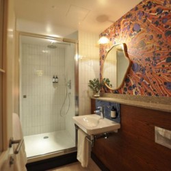private bathroom with shower, Chiswick Apart Hotel, Chiswick, London W4