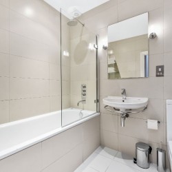 modern bathroom, Portman Square Apartment, Marylebone, London W1